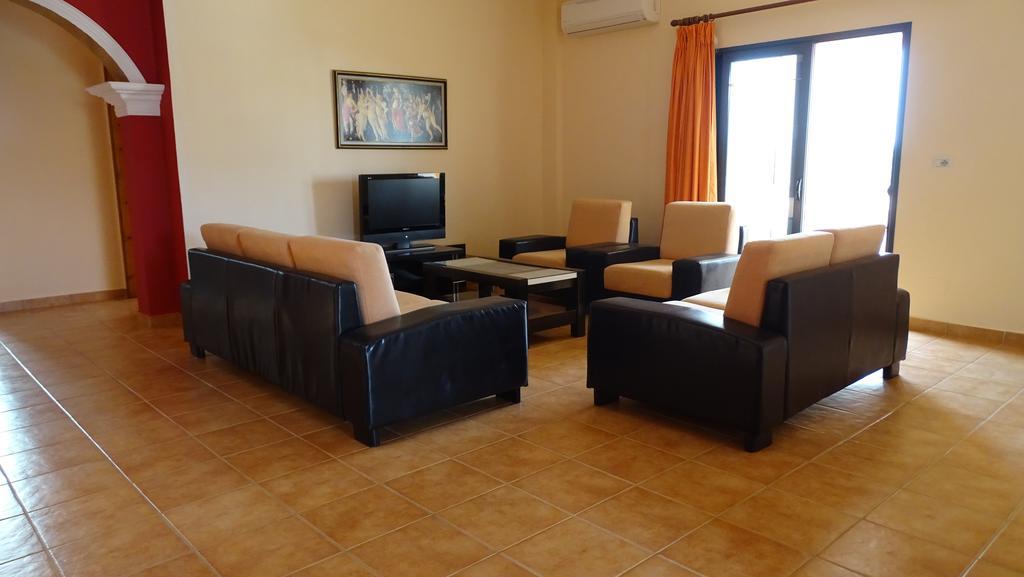 Villa Lions Ksamil Habitación foto